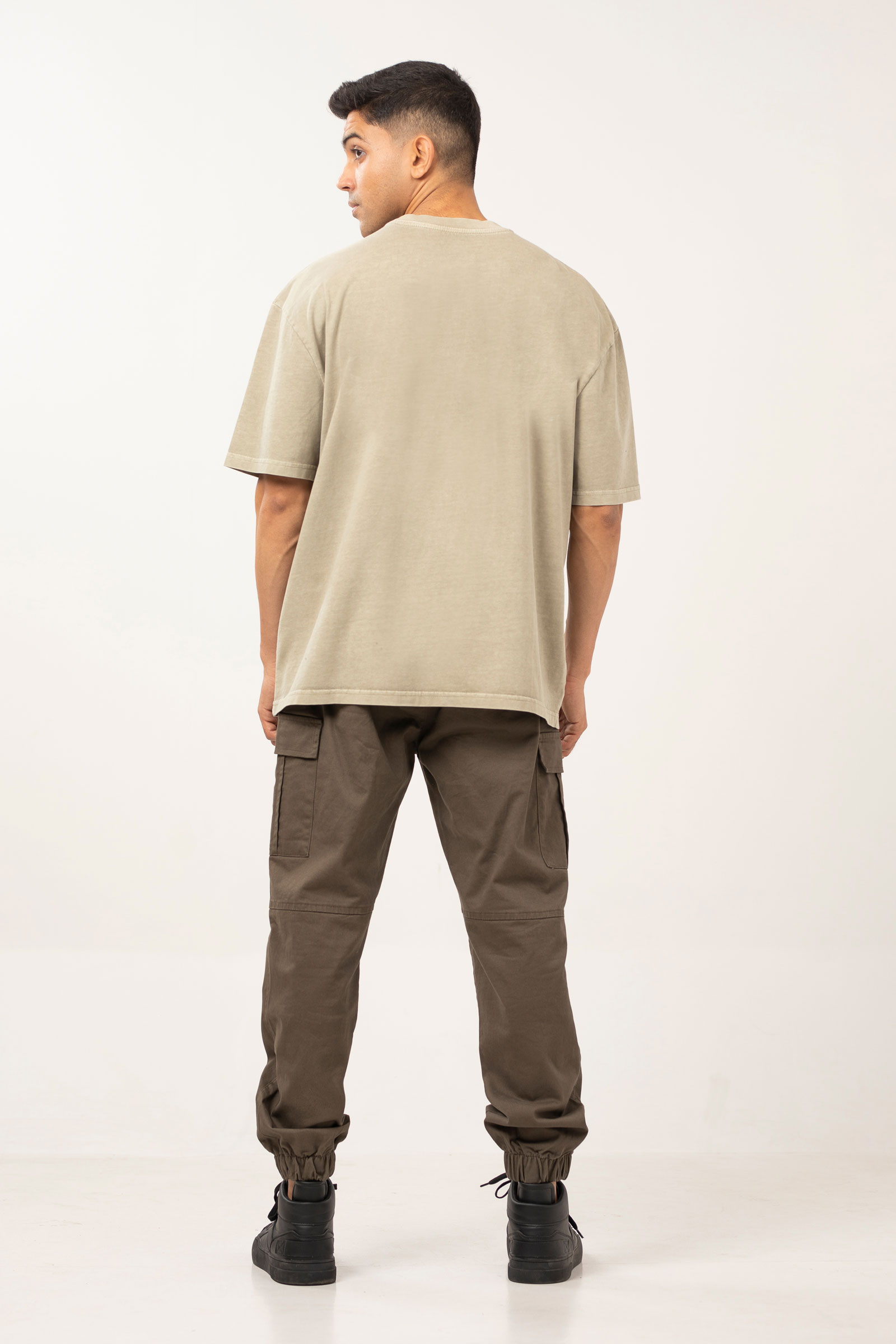 Solid Oil Washed Tee | Olive